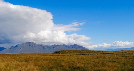 Fototapeta premium Paysage d'Islande, montagnes
