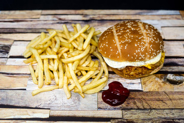 Cheese burger - American cheese chicken burger with fresh salad