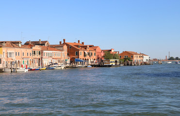 Fototapeta na wymiar houses of the island of Murano near Venice