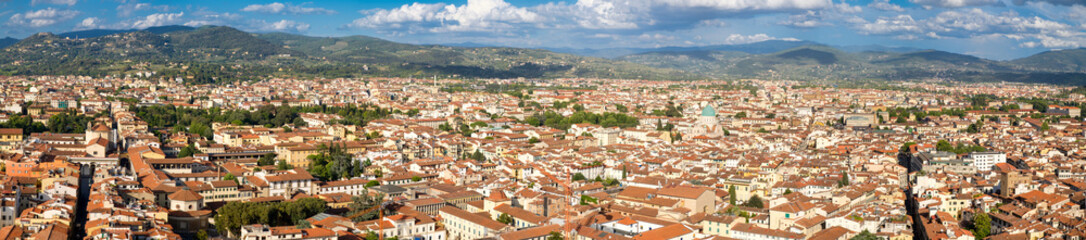 Fototapeta na wymiar High resolution panoramic view of the city of Florence