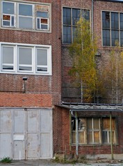 Fabrikgelände mit Backsteinbauten