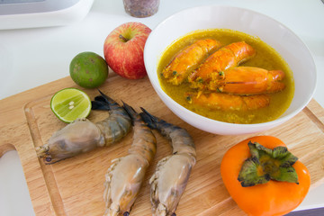 yellow sour soup with fresh shrimp