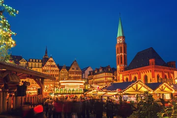 Fototapeten Traditional christmas market on Roemer Platz in Frankfurt, Germany © sborisov
