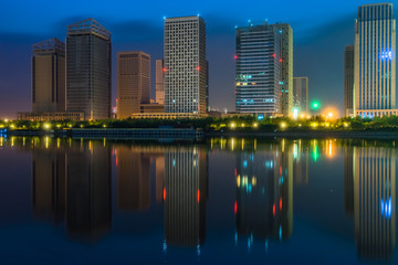 Obraz premium urban skyline and modern buildings at dusk, cityscape of China..