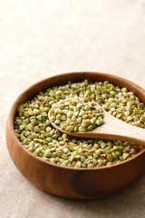 蕎麦の実　Buckwheat seeds