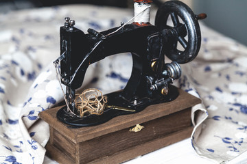 Hand sewing machine closeup