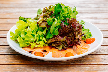 Smoked salmon salad