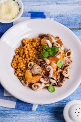 Seafood with shallow paste