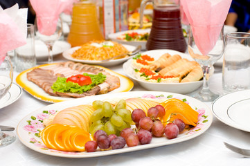 banquet table