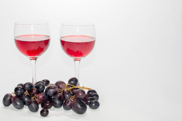 Glasses and Grapes