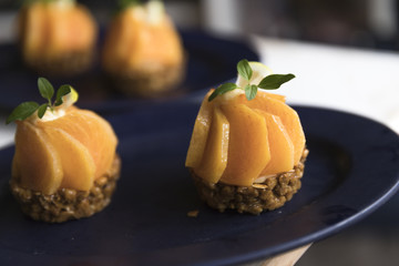 柿とバナナのグラノーラタルト