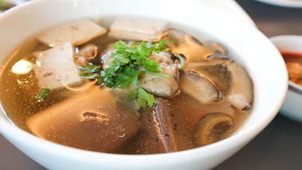 mushroom and pork soup