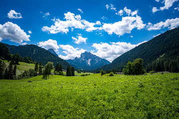 Fototapeta na wymiar Scenic view of the beautiful landscape in the Alps