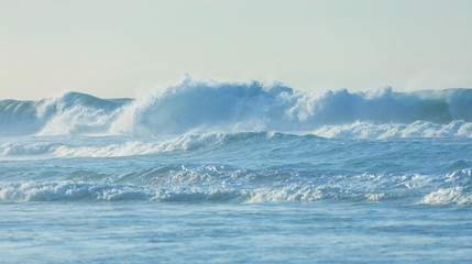 waves az the atlantic ocean
