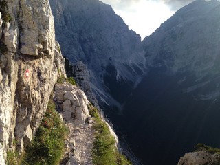 Fototapeta na wymiar Waymark on the way up to Triglav mountain.