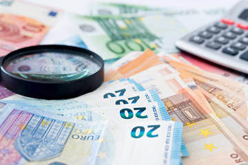 Financing graphics with money