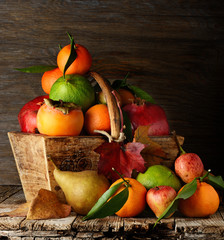 composizione di frutta autunno e inverno