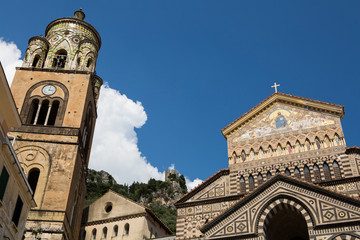 Fototapeta premium scorci e tradizioni della costiera amalfitana