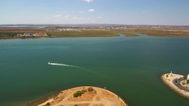 Ayamonte (Huelva, Andalucia) a vista de pajaro. Video aereo