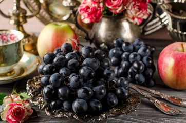 Still life with grapes