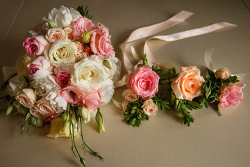 Wedding bouquqet for bride and bridesmaids