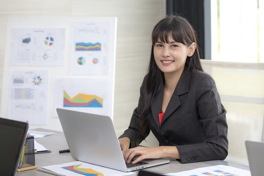 Young asian women working with team for business meeting plan, woman working concept,