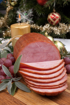 Roasted Glazed Christmas Ham