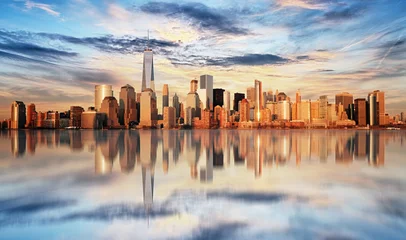 Zelfklevend Fotobehang New York City bij zonsondergang, Lower Manhattan © TTstudio