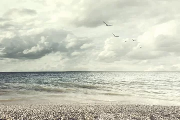Foto auf Acrylglas Grau Surreales Licht beleuchtet eine spektakuläre Meereslandschaft