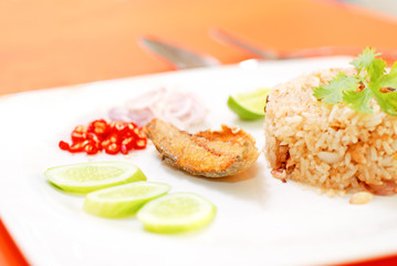 fish with rice clean food