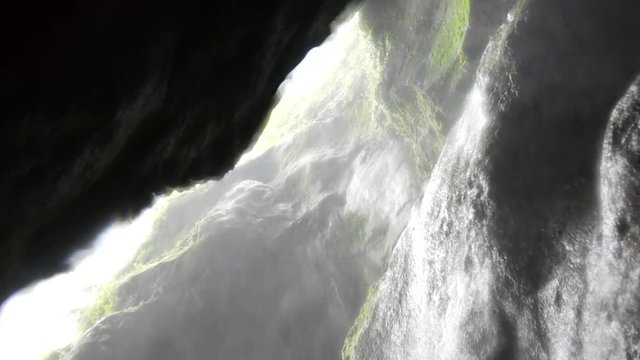 Cascata sotterranea gola di Varone