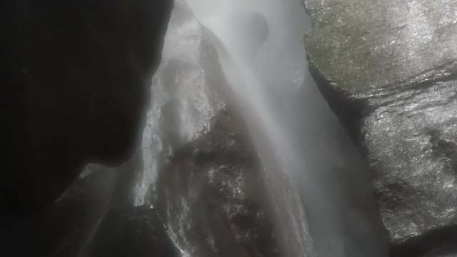 Cascata sotterranea gola di Varone
