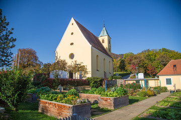 Fototapeta na wymiar Schloss St. Martin in Graz im Herbst