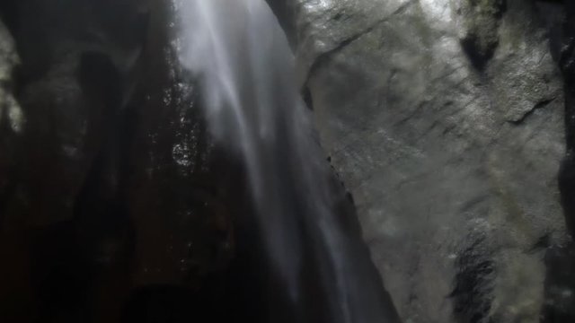 Cascata sotterranea gola di Varone