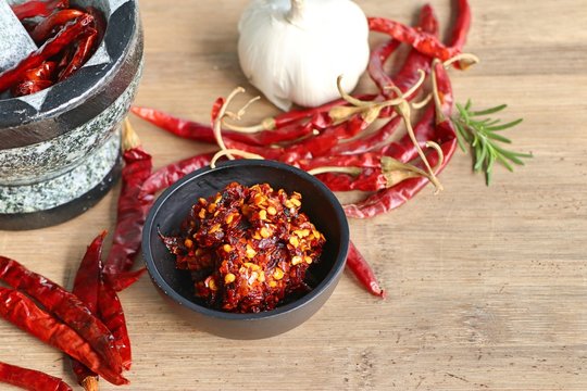 chili paste with garlic