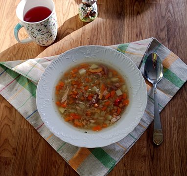 Hearty lentil soup with chicken
