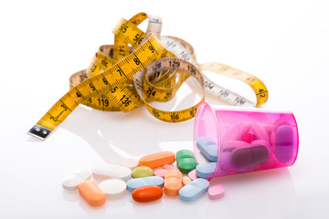 Pillen, Maßband, Diät,