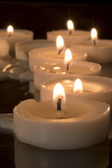 Fototapeta na wymiar Prayer candles
