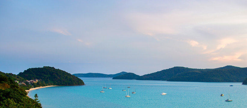 Beautiful Phuket view from Khao-Khad Views Tower, enjoy the 360-degree view such as Chalong bay, Panwa cape, Sire island, Bon island, tiny and large islands around Phuket including Phuket city