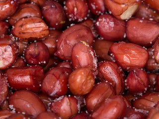 Deep-fried salty penuts