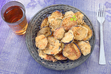 Gebratene Auberginen- Chips