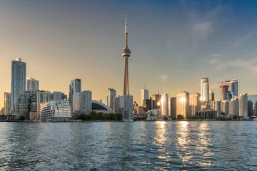 Dekokissen Skyline von Toronto bei Sonnenuntergang, Kanada. © lucky-photo