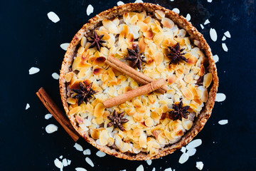 Weihnachtlicher Apfelkuchen