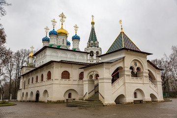 Fototapeta na wymiar PAVLOVSKAYA SLOBODA, RUSSIA - NOVEMBER 11, 2017: Temple of the Annunciation of the Blessed Virgin Mary 