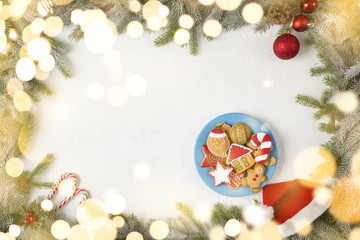 Fototapeta na wymiar Plate of gingerbread cookies