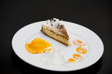 sponge cake with oranges