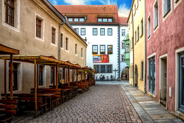 Ein liebenswertes Gässchen in der Altstadt von Pirna, Sachsen