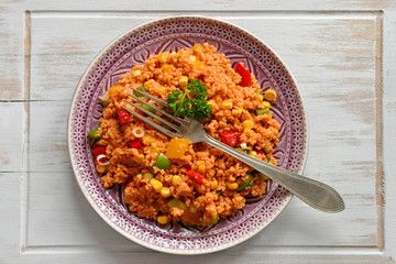 Couscous-Salat mit Gemüse