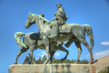 Obraz premium Garibaldi and Emanuele shaking hands after unification of Italy, in Fiesole, Tuscany, Italy