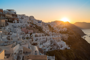Fototapeta premium Santorini sunrise in Oia Greece